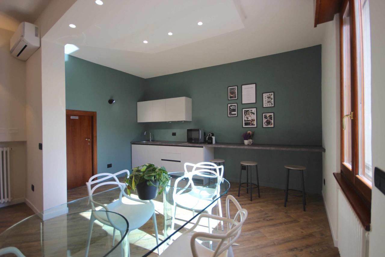 Case Vr Holiday Vittorias Flat Verona Kültér fotó