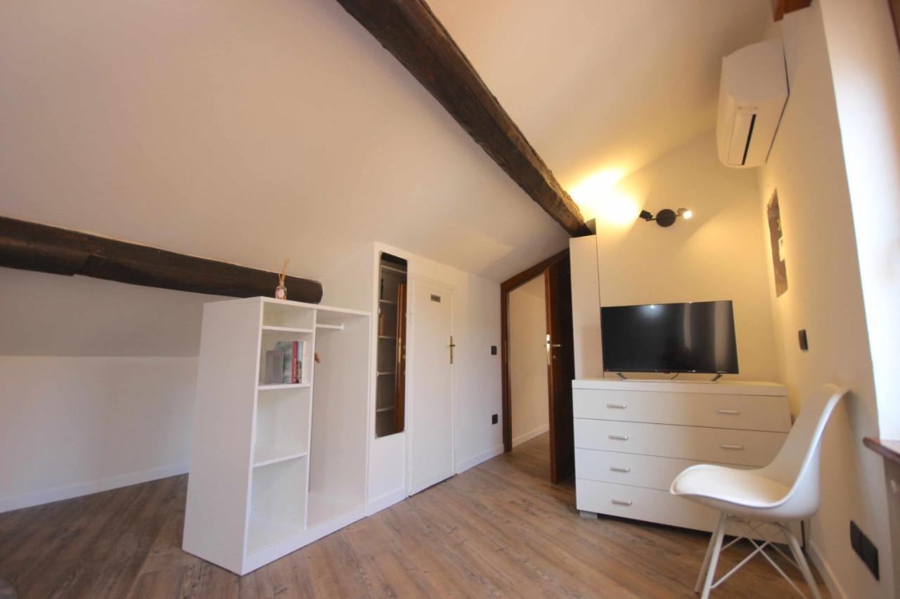Case Vr Holiday Vittorias Flat Verona Kültér fotó